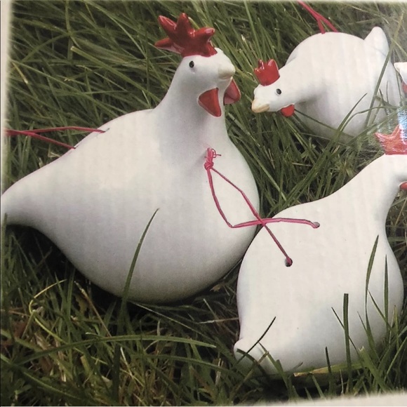 Catherine Hunter poules boules 6 piece ornament - Picture 2 of 8